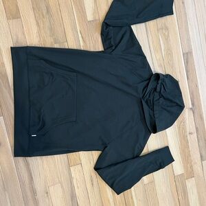 Vuori Men's Forrest Green Sweatshirt